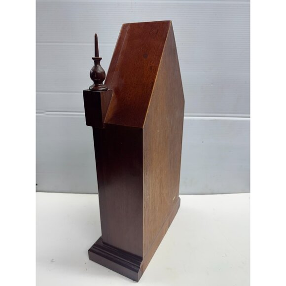 Vintage Estate Wooden Steeple Mantle Clock - Picture 6 of 7